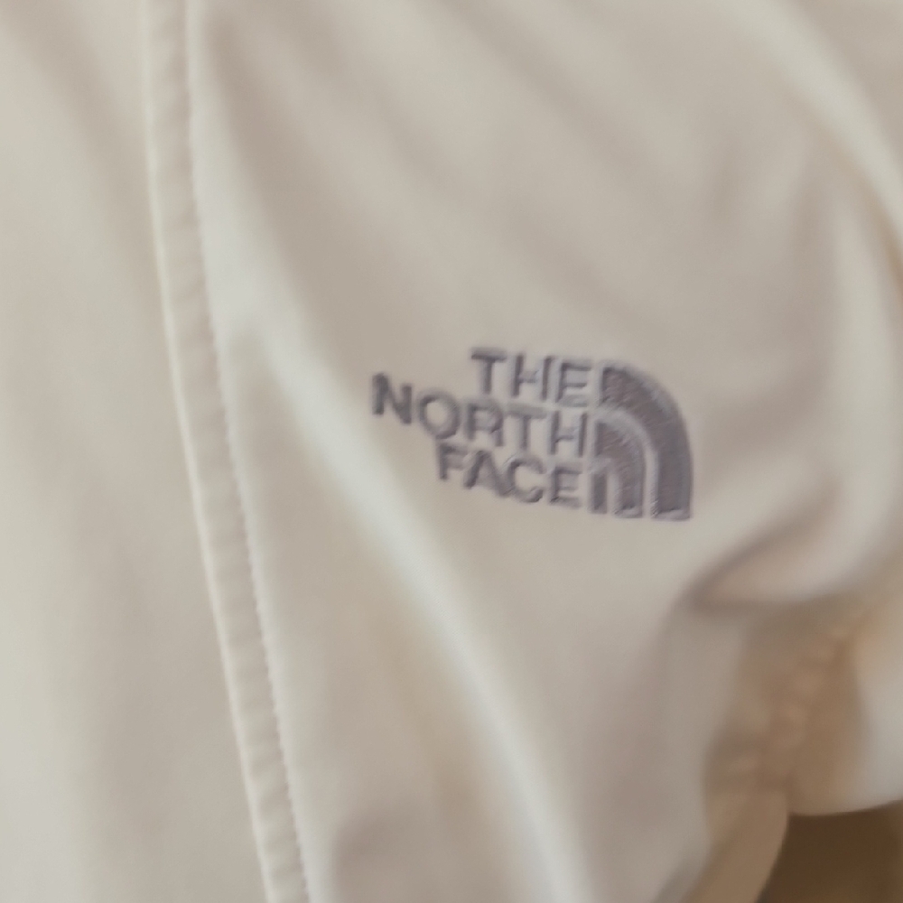 The North Face Women's Cream Zipper Medium Jacket - Picture 10 of 16
